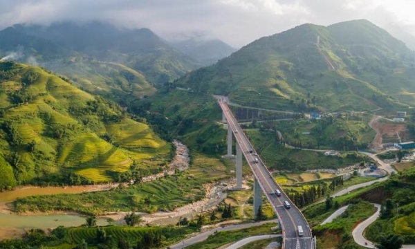 Hai cây cầu trăm tỷ kỳ vĩ bậc nhất Tây Bắc: Đều có chiều cao được xác nhận kỷ lục Việt Nam, một công trình hoàn toàn do người Việt xây dựng