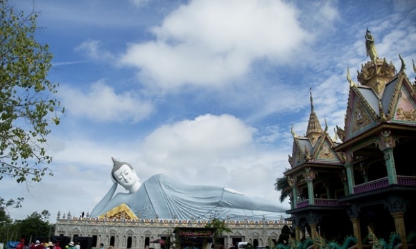 Tỉnh thành có tên gọi ‘kho chứa bạc của nhà vua’, được mệnh danh là ‘xứ sở chùa vàng’ Việt Nam với pho tượng Phật Thích Ca nhập niết bàn ngoài trời lớn nhất cả nước