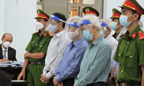 Cựu lãnh đạo tỉnh Khánh Hòa tiếp tục hầu tòa vì sai phạm trong vụ giao ‘đất vàng’ tại Nha Trang