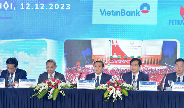 Kinh tế Việt Nam qua nửa nhiệm kỳ Đại hội XIII của Đảng