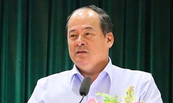 Khởi tố, bắt tạm giam Chủ tịch tỉnh An Giang trong vụ khai thác cát lậu