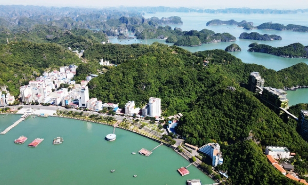 'Chuỗi ngọc xanh' rộng 336km2 có nhiều đảo nhất cả nước, là nơi duy nhất của Việt Nam hội tụ 3 'danh hiệu' quốc gia và quốc tế