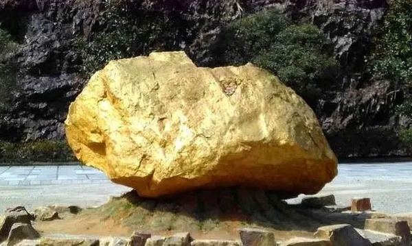 Phong tỏa khẩn cấp công viên 3.360ha khi phát hiện ra khối quặng vàng 1.000 năm tuổi, nặng 45 tấn