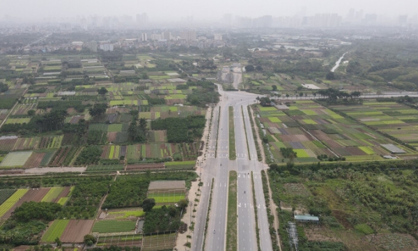 Cận cảnh tuyến đường 10 làn xe, sẽ trở thành 'huyết mạch' kết nối 5 quận, huyện Hà Nội
