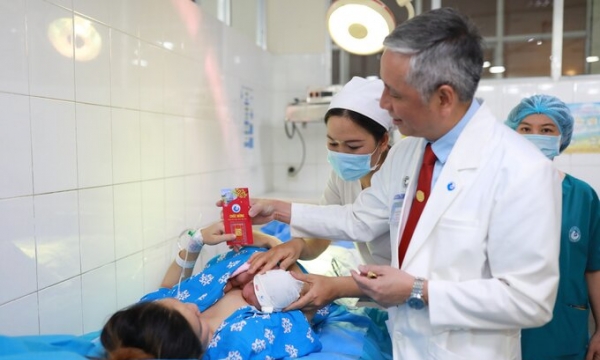 Việt Nam đón gần 8.000 'em bé rồng vàng' chào đời trong 3 ngày Tết Giáp Thìn