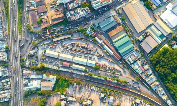 Cận cảnh ga hàng hóa đầu mối đi quốc tế lớn nhất Việt Nam