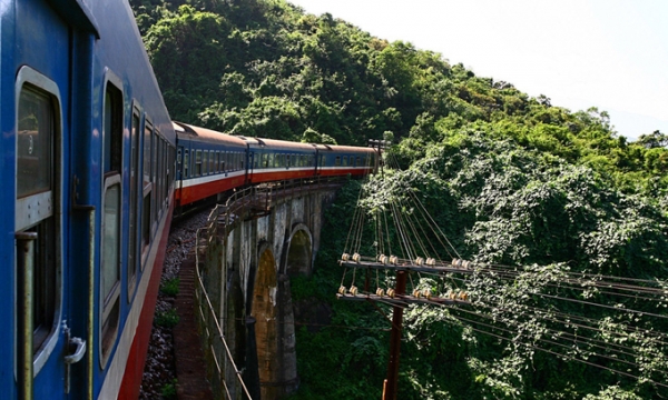 Sắp khai trương 'đoàn tàu kết nối di sản' trên tuyến đường sắt hơn 100km đẹp nhất cả nước