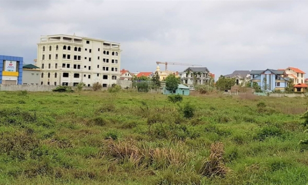Hàng loạt dự án bỏ hoang tại tỉnh rộng thứ 5 Việt Nam