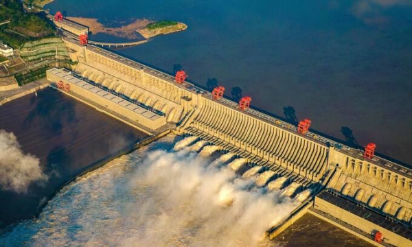 Đập thủy điện 740.000 tỷ sức chứa gấp 4,5 lần thủy điện Sơn La, mất tới 26 năm để xây dựng, lớn đến mức làm Trái đất quay chậm lại