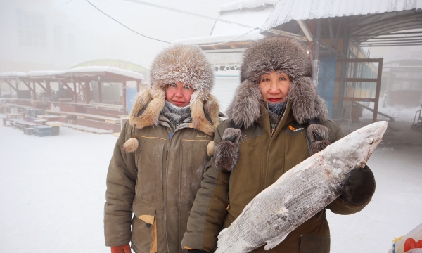 Cuộc sống ở vùng đất lạnh nhất thế giới: Có thể xuống -70,5 độ C, phải lấy băng tuyết ngoài trời đun lên để giặt quần áo