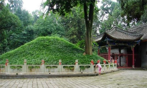 Ly kỳ những ngôi mộ bí ẩn nhất lịch sử Trung Hoa: Người được thờ bằng mộ giả, nơi chứa đựng 800 tấn châu báu