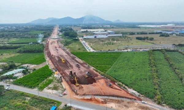 Diễn biến mới nhất tuyến đường 14.000 tỷ nối cao tốc với 'thủ phủ' ngành dầu khí của Việt Nam