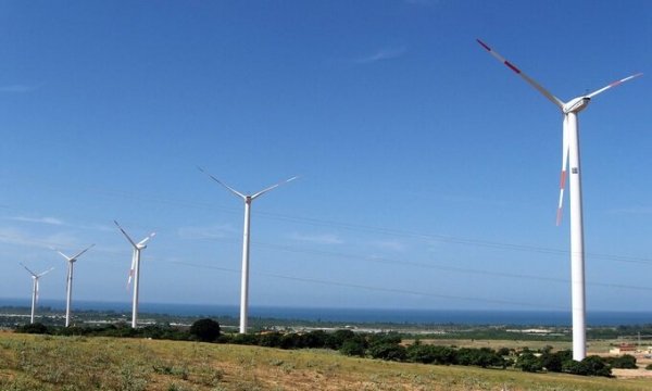 Chủ đầu tư nợ hơn 1.200 tỷ, dự án điện gió đầu tiên Việt Nam bị rao bán