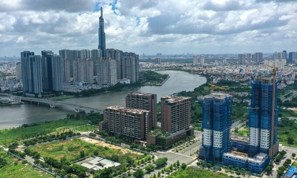 Chủ tịch HoREA: TP Hồ Chí Minh sẽ còn tiếp tục mất cân đối cung - cầu nhà ở