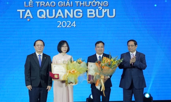 Giải thưởng Tạ Quang Bửu vinh danh nhà khoa học có nghiên cứu xuất sắc