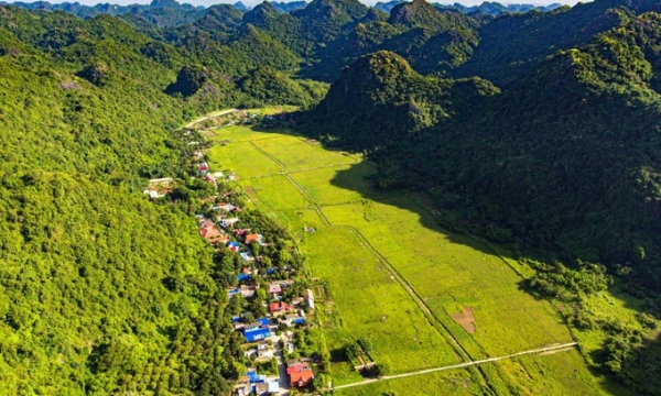 Ngôi làng miền Bắc Việt Nam được mệnh danh là 'đảo trong đảo': Nằm trong lòng Khu dự trữ sinh quyển lớn của Thế giới, đi vắng không cần khóa cửa vì quá an toàn