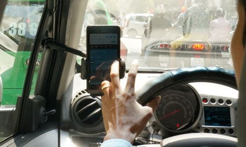 Uber tạm dừng hoạt động tại Việt Nam: Chỉ là tin đồn 'nhảm'