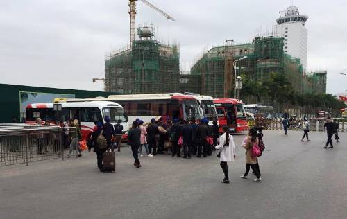 Công ty du lịch bị phạt vì cho khách Trung Quốc đi tự do