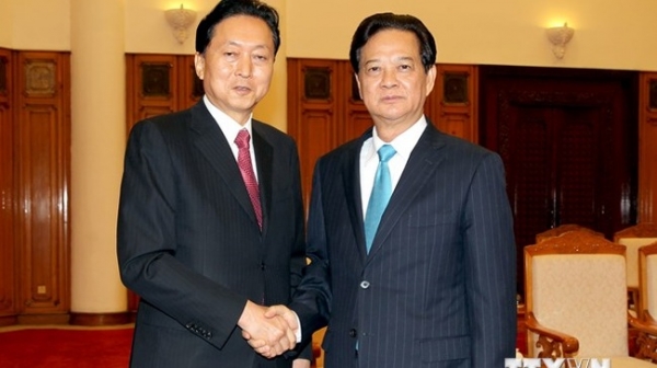 Thủ tướng Nguyễn Tấn Dũng tiếp nguyên Thủ tướng Nhật Bản Hatoyama Yukio