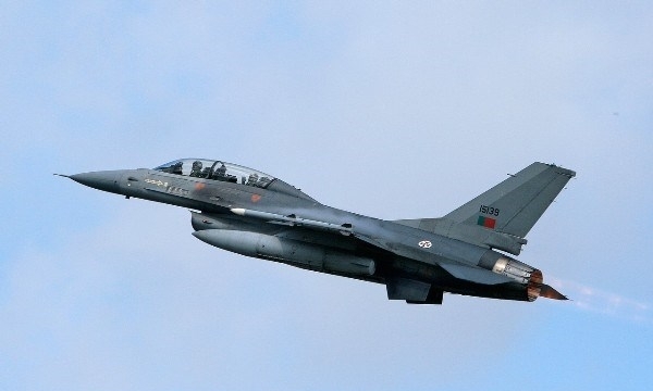 Bồ Đào Nha tung F-16 lần thứ 2 để chặn máy bay ném bom của Nga