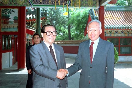 Lý Quang Diệu biết Trung Quốc muốn thao túng Biển Đông từ năm 1974