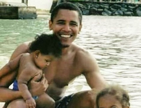 Obama chia sẻ về cuộc sống gia đình đầy xúc động
