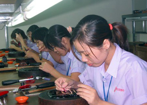 17 triệu lao động Việt Nam thu nhập dưới chuẩn nghèo