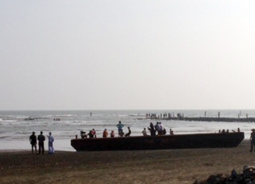6 học sinh đi thăm quan mất tích ở bãi biển Cần Giờ