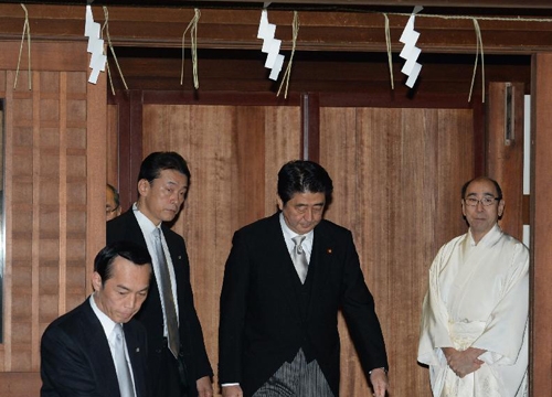 Abe thăm đền, Trung – Nhật thêm căng thẳng