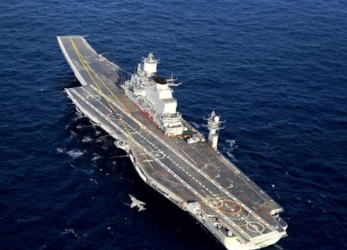 Ấn Độ đón tàu sân bay lớn nhất