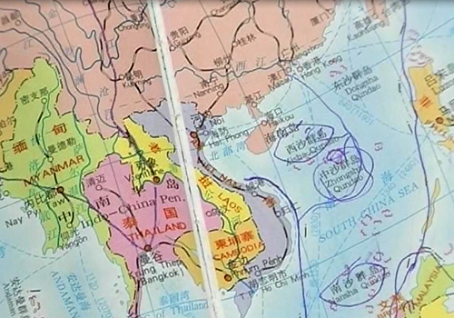 Bị cảnh cáo vì đưa bản đồ ‘đường lưỡi bò’ vào Việt Nam