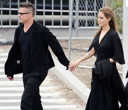 Brad Pitt và Angelina Jolie đẹp đôi trên thảm đỏ