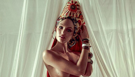 Candice Swanepoel khỏa thân trên tạp chí