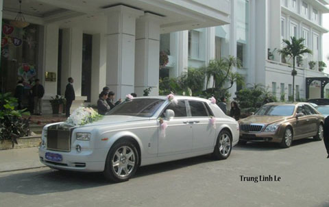 Choáng váng dàn siêu xe dự đám cưới ở Thái Bình