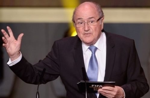Chủ tịch FIFA muốn giữ ghế                                                   Bi hài chuyện nhà vệ sinh ở Thế vận hội Sochi