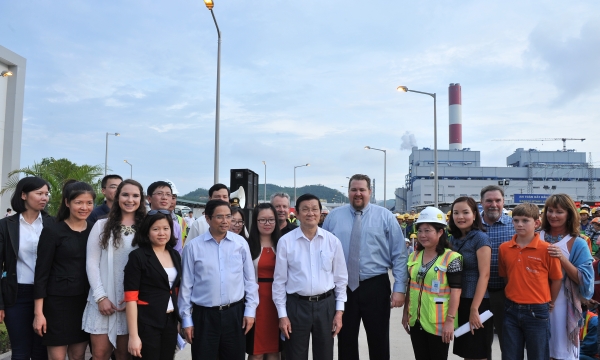 Chủ tịch nước Trương Tấn Sang thăm dự án Nhà máy Nhiệt điện Mông Dương II