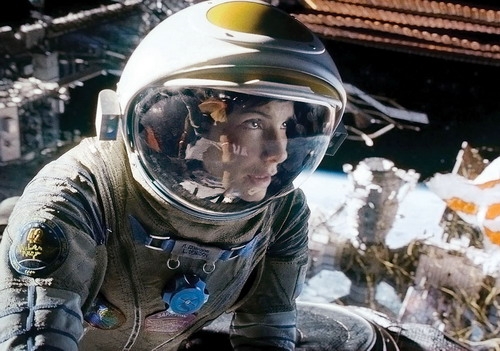 ‘Gravity’ vào danh sách 10 phim hay nhất trong năm
