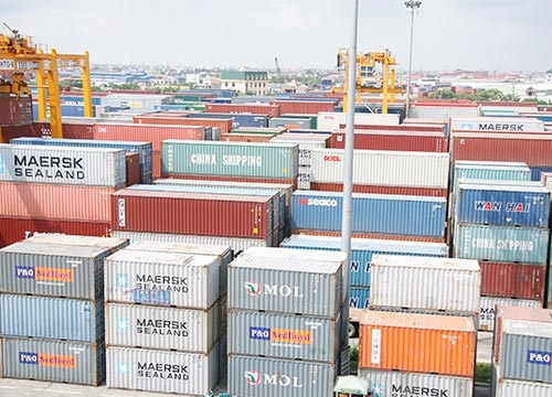 Hàng triệu USD trong 5.000 container quên ở Hải Phòng
