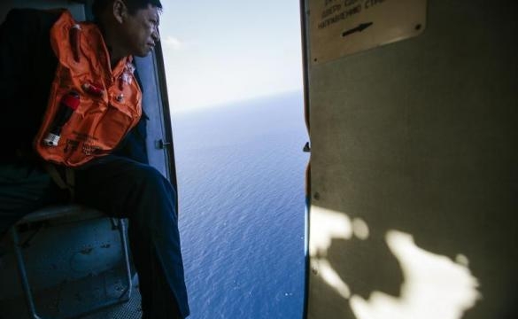 Hình ảnh máy bay Việt Nam tìm kiếm Boeing mất tích
