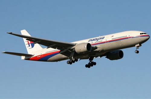 Malaysia bác tin tìm thấy cửa máy bay mất tích