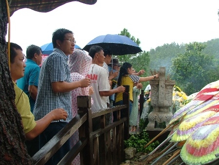Quảng Bình: Tạm dừng đón khách viếng mộ Đại tướng để làm lễ 1 năm ngày mất