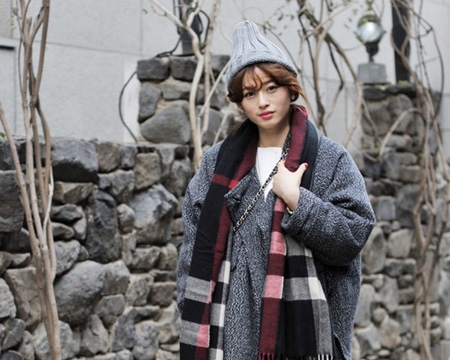 Street style mùa đông ấm áp của giới trẻ Hàn
