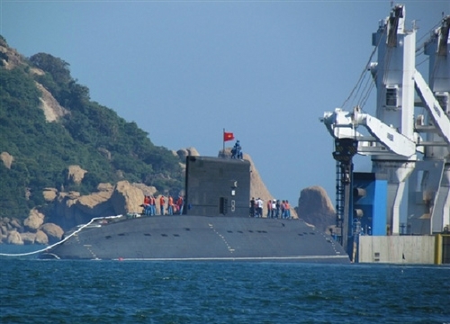 Tàu ngầm thứ hai sắp được bàn giao cho Việt Nam