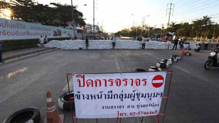 Thái Lan đóng cửa 7 nút giao thông ở Bangkok