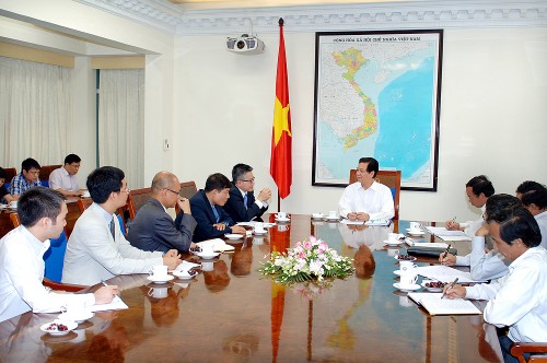 Thủ tướng Nguyễn Tấn Dũng tiếp giáo sư Ngô Bảo Châu và nhóm đối thoại giáo dục