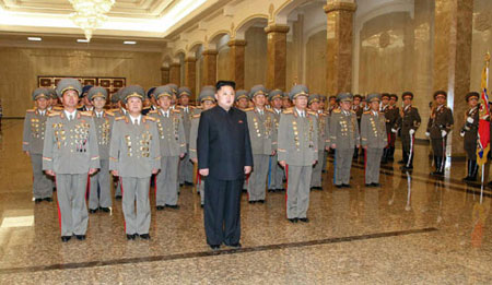 Triều Tiên: Tướng trẻ “đánh bật” cựu thần?