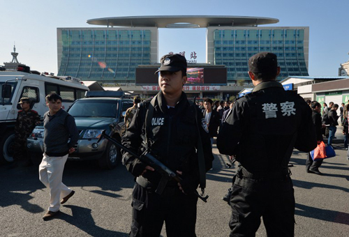 Trung Quốc bắt 3 nghi phạm vụ thảm sát ở nhà ga