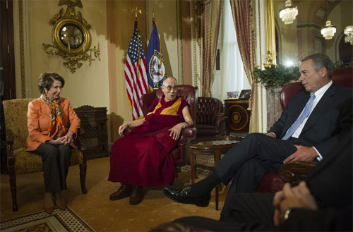 Trung Quốc giận dữ vì Dalai Lama làm lễ ở Thượng viện Mỹ