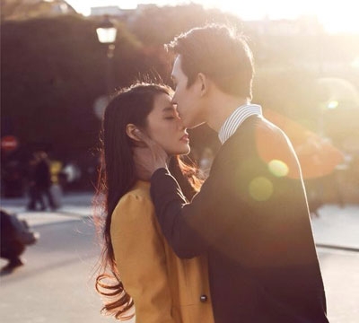 Võ Cảnh, Linh Chi trao nụ hôn ngọt ngào giữa Paris