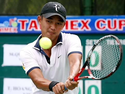 VTF sẽ triệu tập Đỗ Minh Quân ở vòng play-off Davis Cup                                                   Vợ đóng Twitter sau scandal gái gọi của Giroud